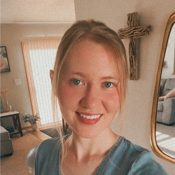 Meet your Posher, H r - Picture 1 of 1